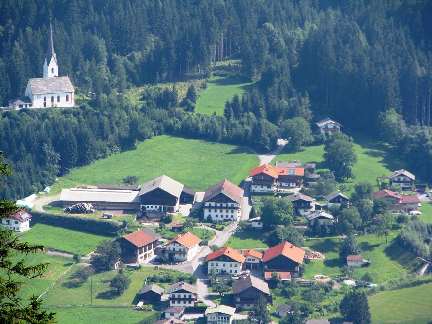 Hotel Haus Eder Burgi Nikolsdorf Zewnętrze zdjęcie